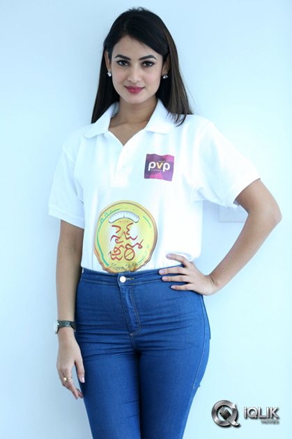 Sonal-Chauhan-Interview-About-Size-Zero